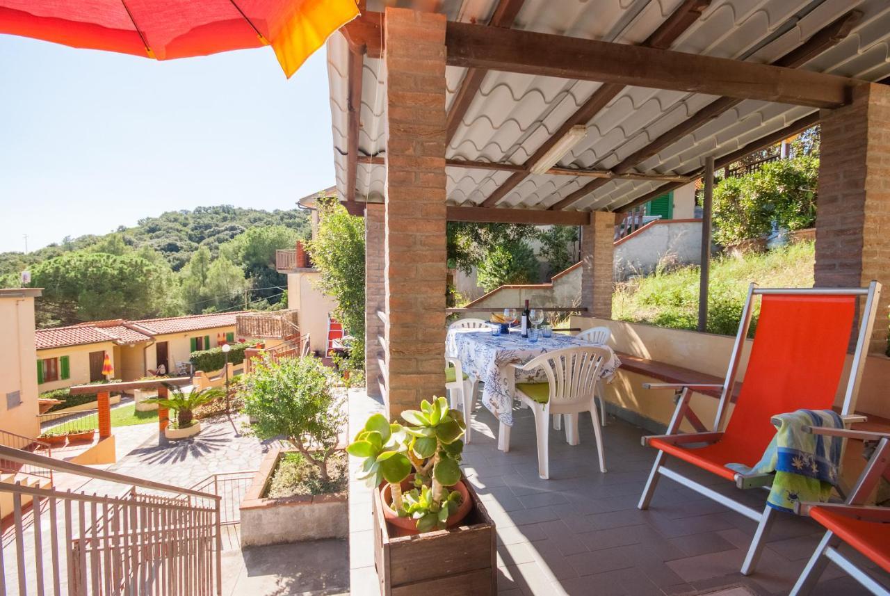 Residence La Valdana Capoliveri  Extérieur photo