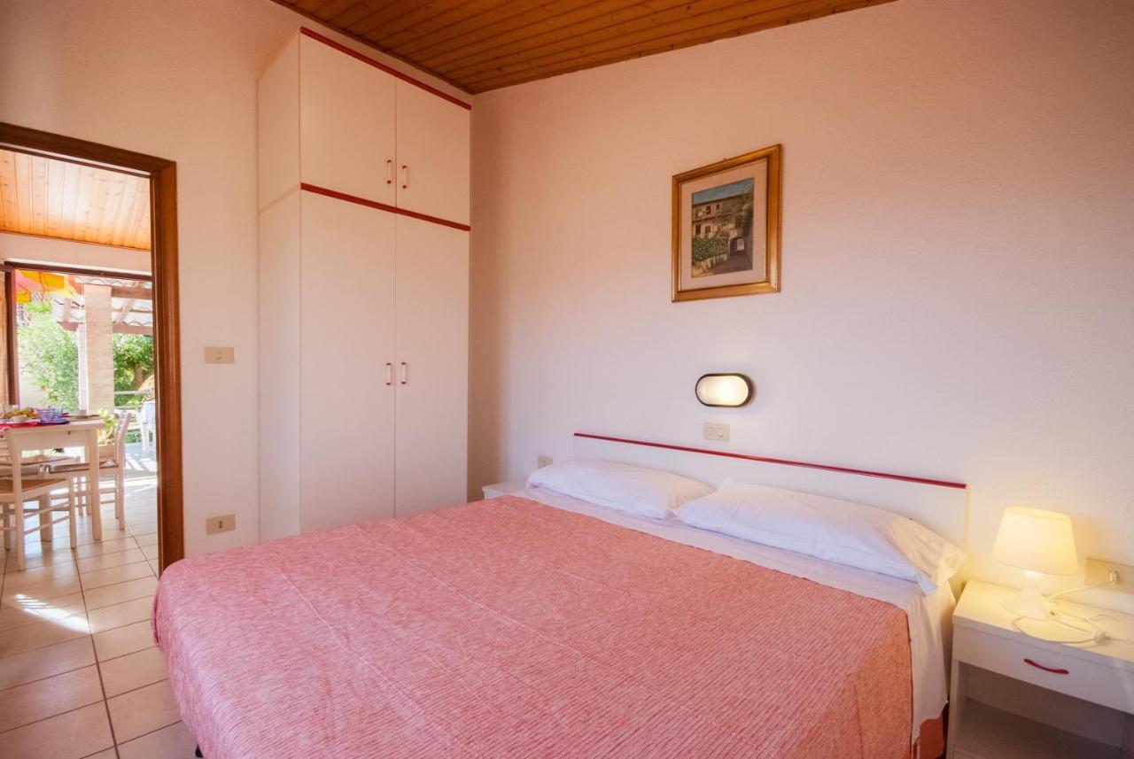 Residence La Valdana Capoliveri  Extérieur photo