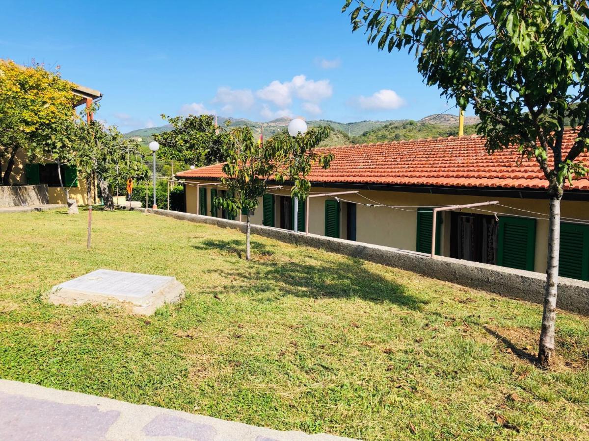 Residence La Valdana Capoliveri  Extérieur photo